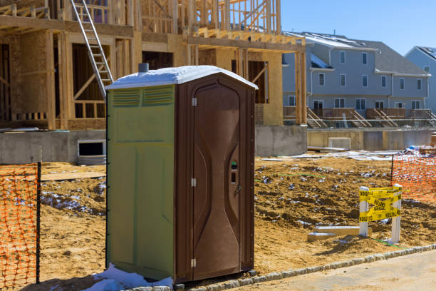 Best Portable restroom trailer rental  in Vestavia Hills, AL
